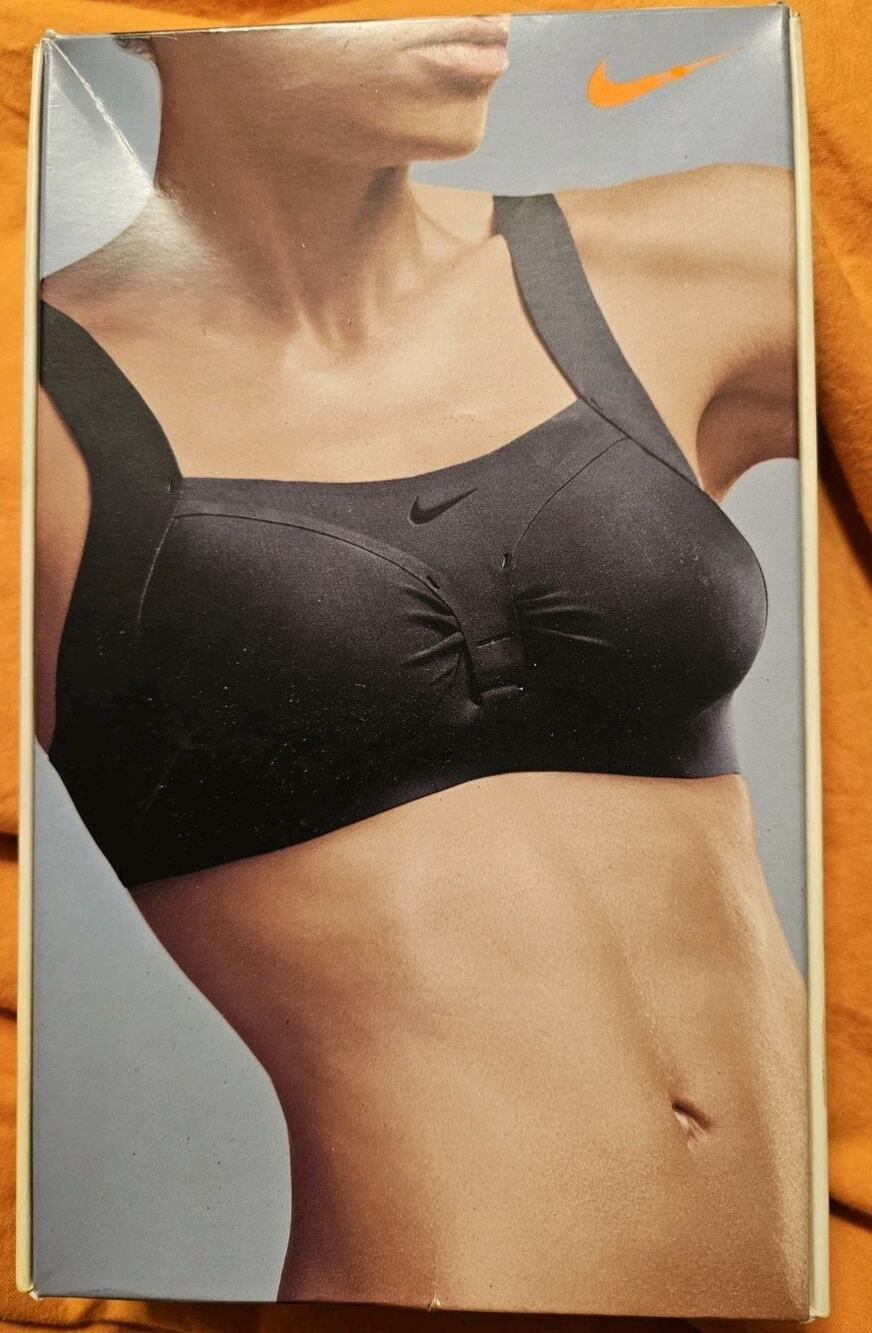 NIB Nike Sport Trainer Running Black Hook & Eye w Adjustable straps Bra 38B